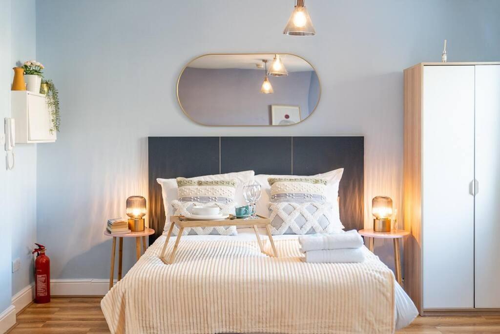 Hyde Park-Notting Hill London Studio Apartment Dış mekan fotoğraf